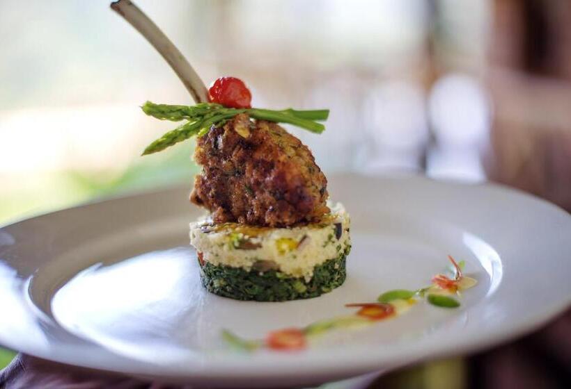 ホテル Neptune Ngorongoro Luxury Lodge   All Inclusive