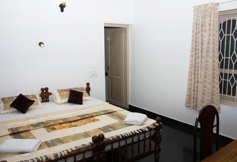 فندق New Ideal Panchakarma Centre