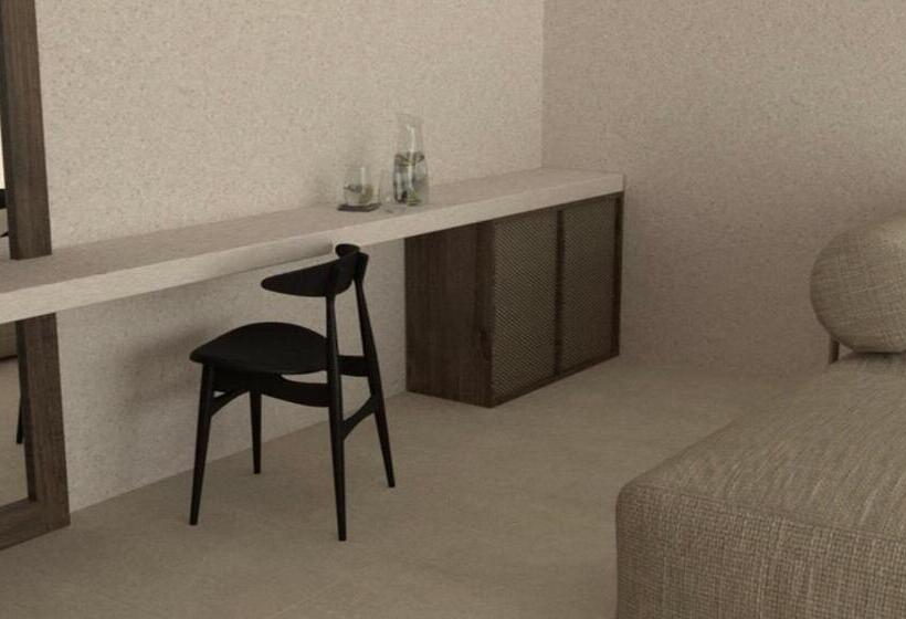 هتل Nikoleta Luxury Villa