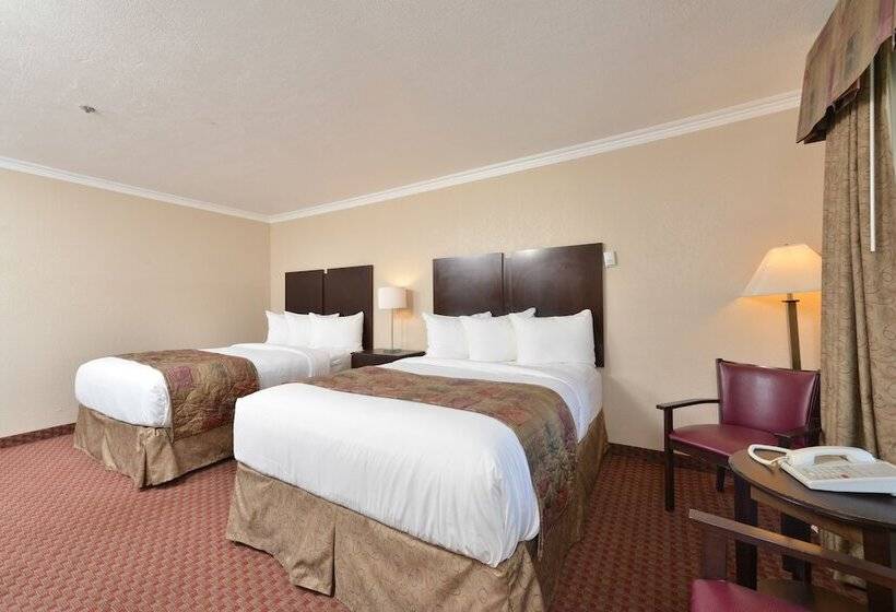 فندق Pacific Shores Inn   Morro Bay