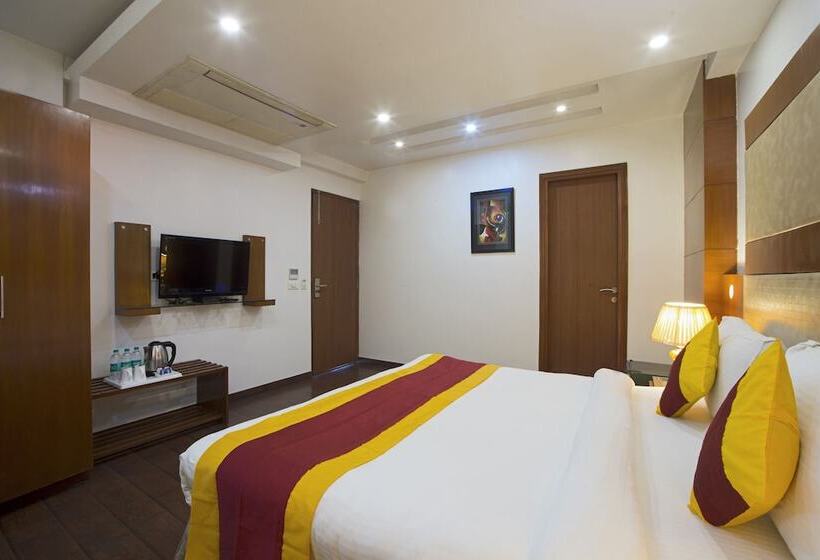 Отель Trimrooms Palm D Or