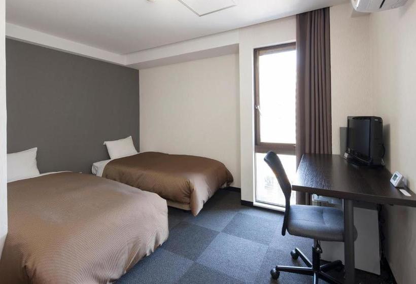 בית מלון כפרי Plaza Inn Tokushima