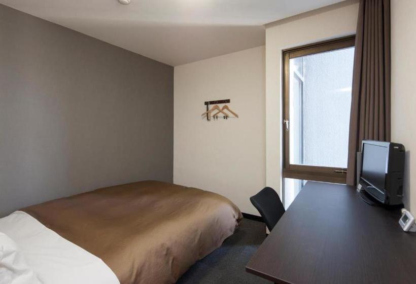 בית מלון כפרי Plaza Inn Tokushima