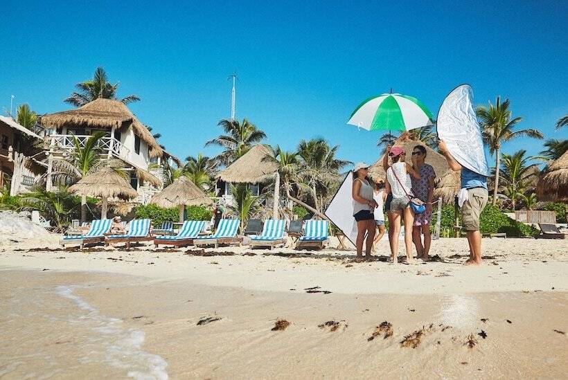 בית מלון כפרי Punta Piedra Beach Posada