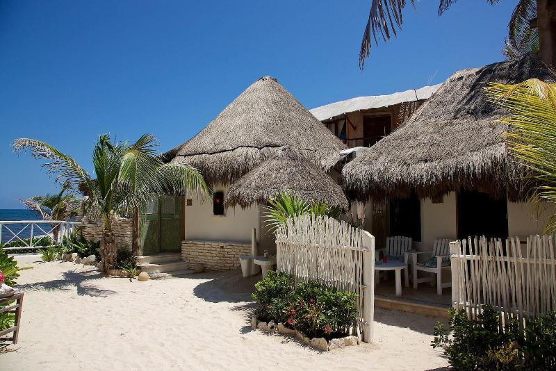 בית מלון כפרי Punta Piedra Beach Posada