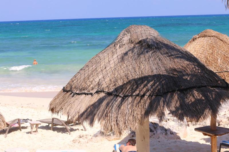 ホテル Punta Piedra Beach Posada