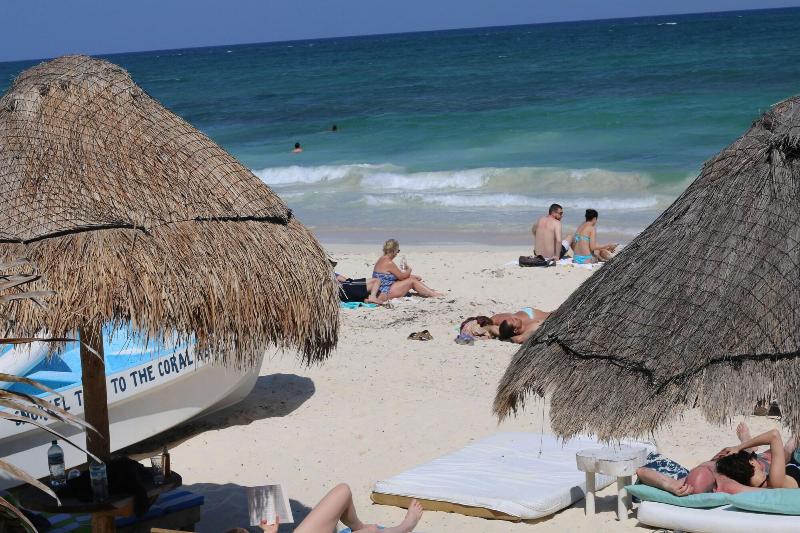 호텔 Punta Piedra Beach Posada