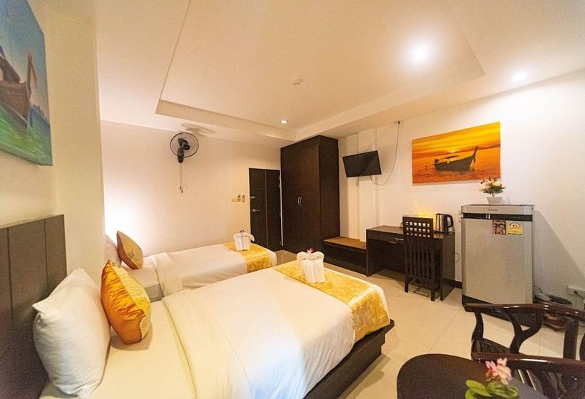 فندق Q Victory Patong