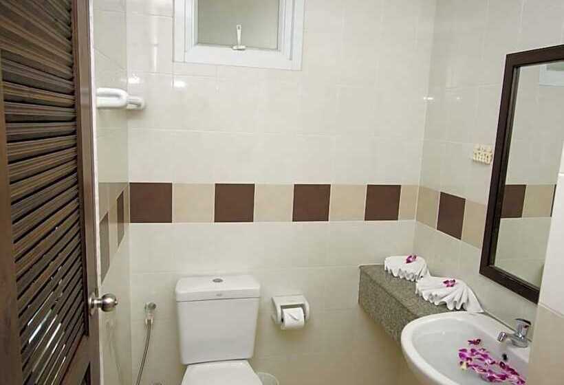 فندق Q Victory Patong