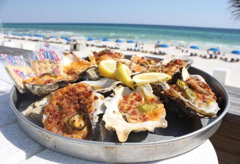 ホテル Radisson Panama City Beach  Oceanfront