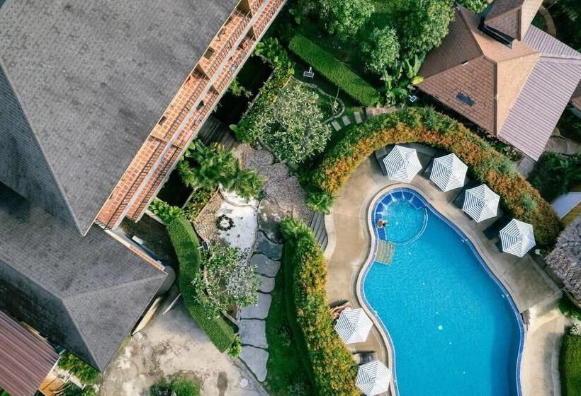 فندق Railay Phutawan Resort