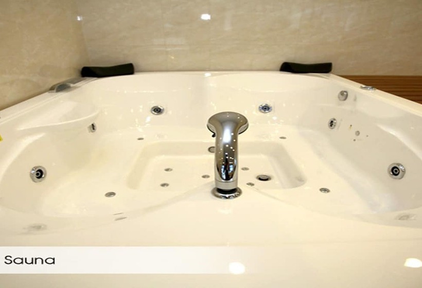 Hotel Rawai Grand House  Sha Plus