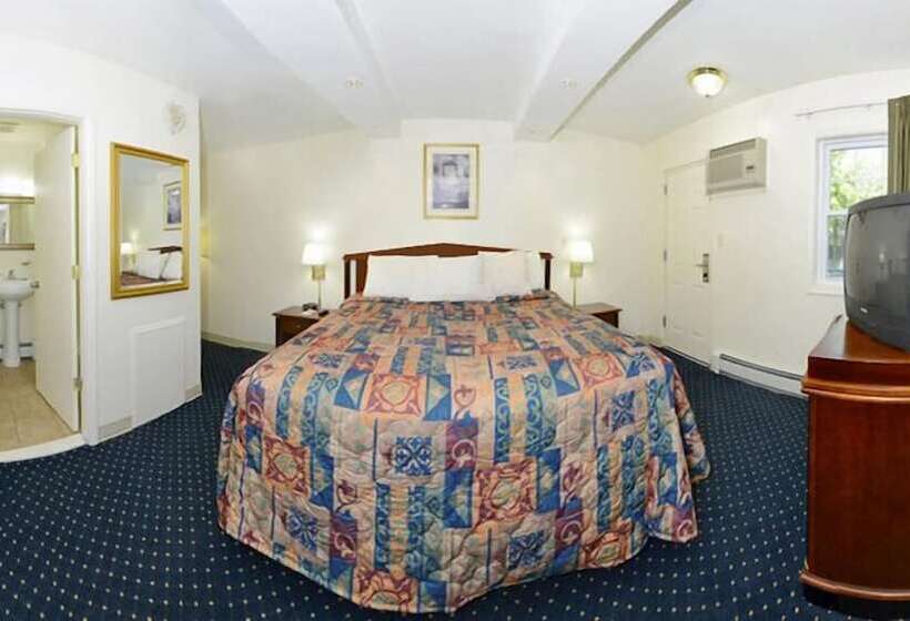 ホテル Red Carpet Inn  Norristown