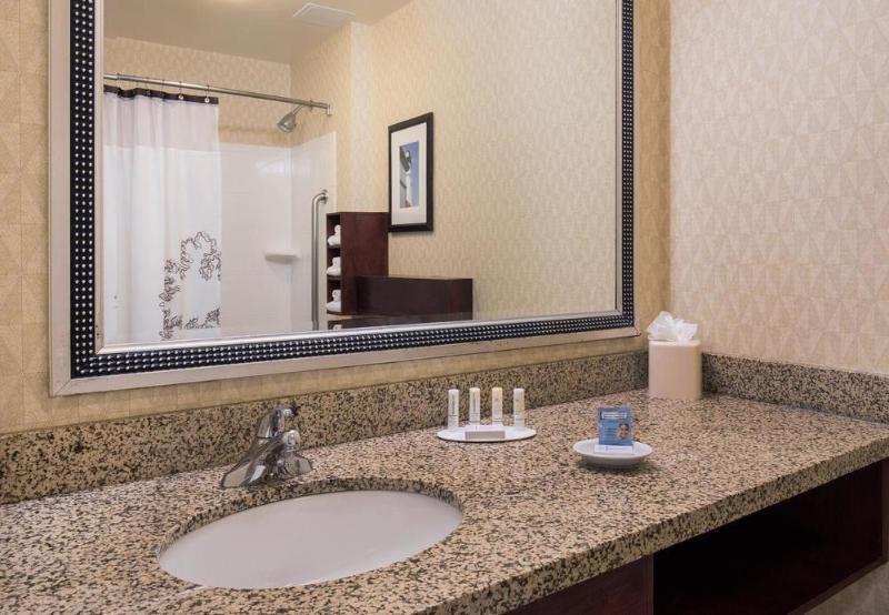 Отель Residence Inn Portland Downtown Waterfront