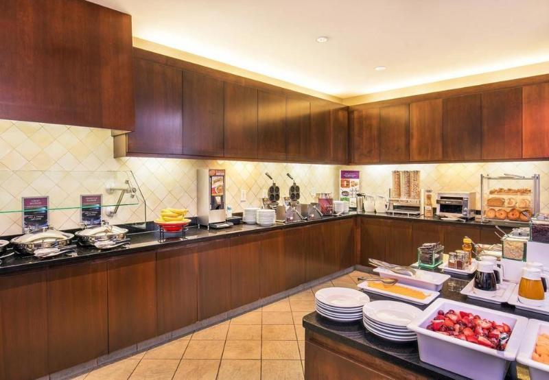 Отель Residence Inn Portland Downtown Waterfront