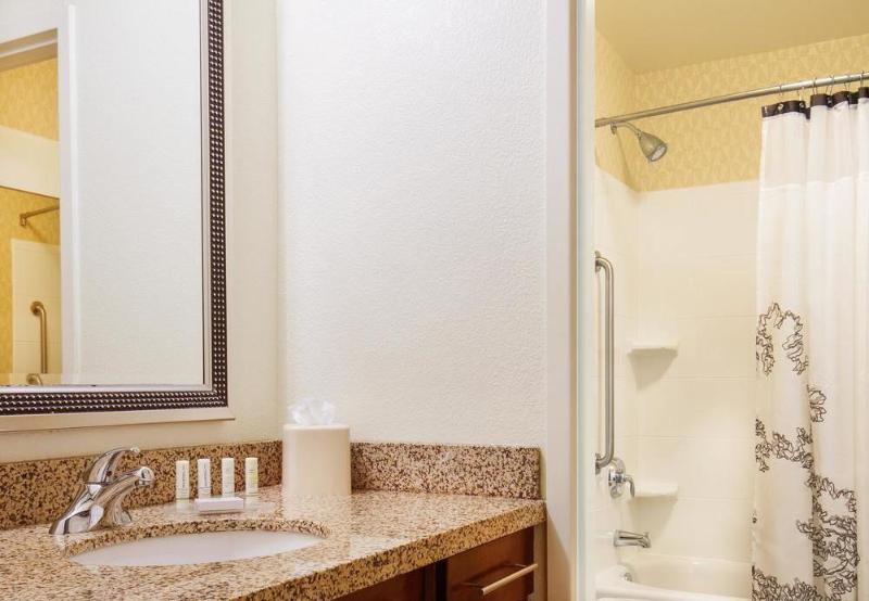 Отель Residence Inn Portland Downtown Waterfront