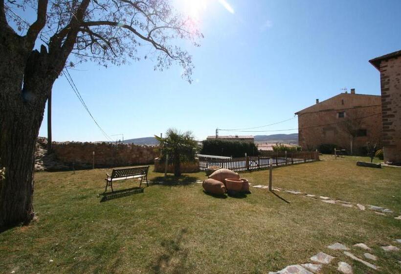 فندق ريفى Antiguo Palacio De Atienza