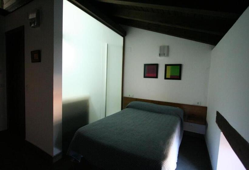 فندق ريفى Antiguo Palacio De Atienza