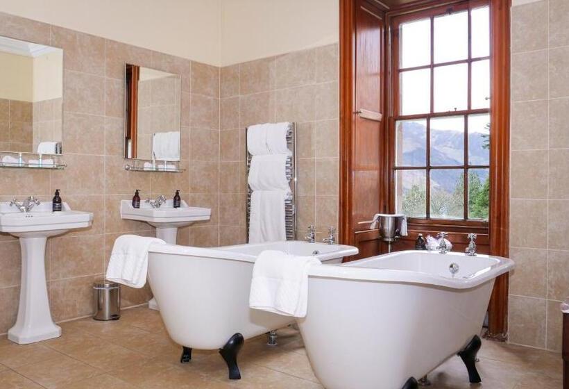 فندق ريفى Glencoe House