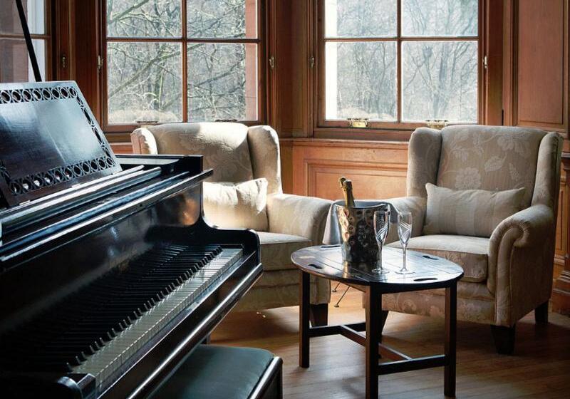 فندق ريفى Glencoe House