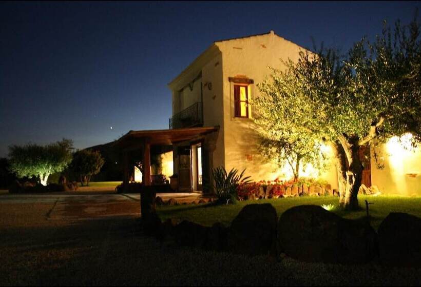 فندق ريفى Santa Maria Resort