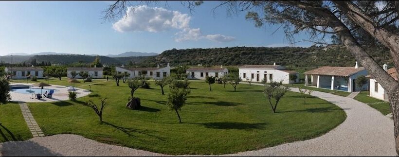 فندق ريفى Santa Maria Resort