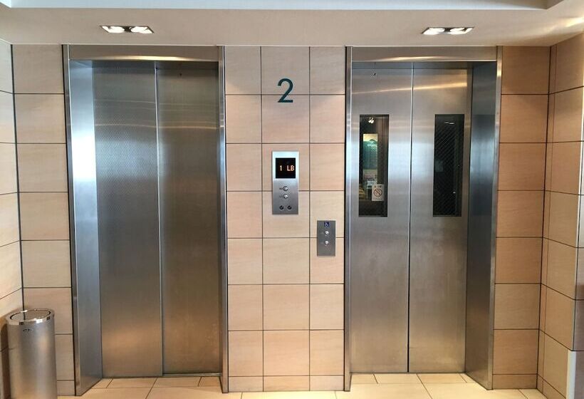 Отель Sotetsu Fresa Inn Fujisawa Shonandai