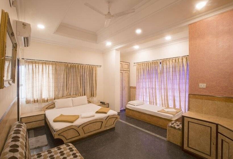 בית מלון כפרי Suriya International