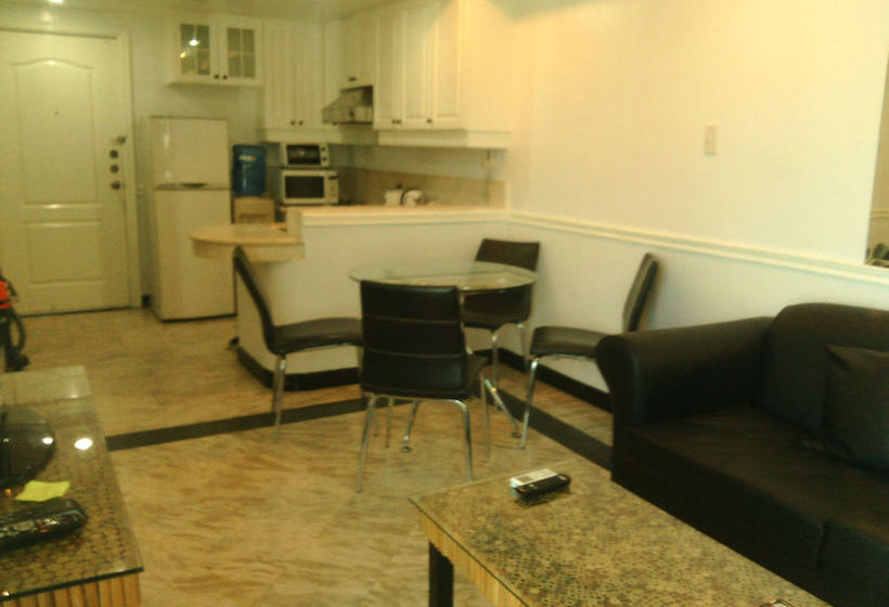 Отель Baywatch Tower