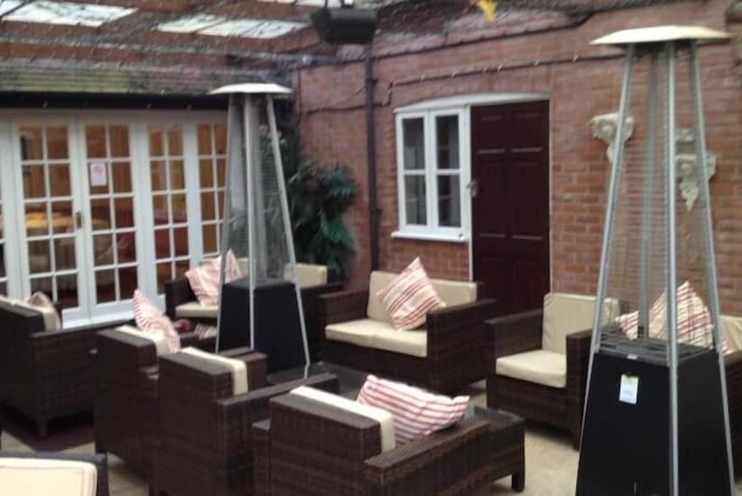 Отель The Bell At Boxford