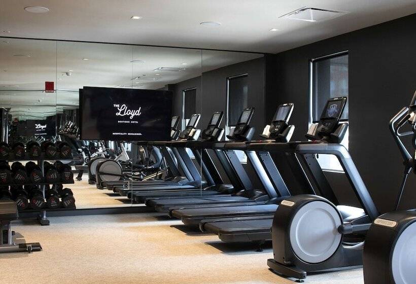 هتل The Lloyd Stamford, Tapestry Collection By Hilton