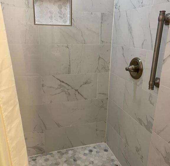 فندق The Palomar Inn