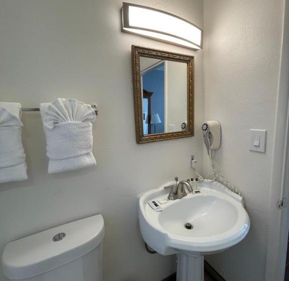 فندق The Palomar Inn