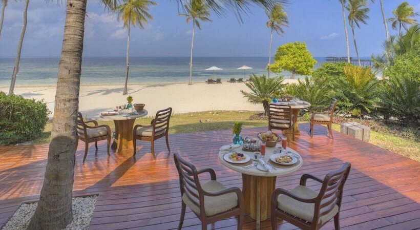 Отель The Residence Zanzibar