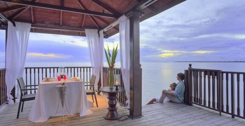 Отель The Residence Zanzibar