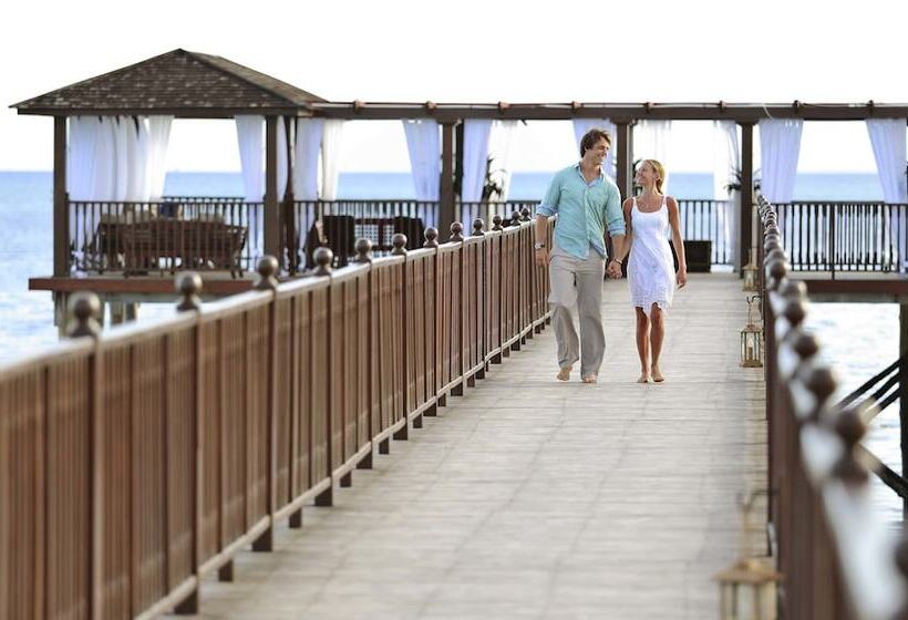 Отель The Residence Zanzibar