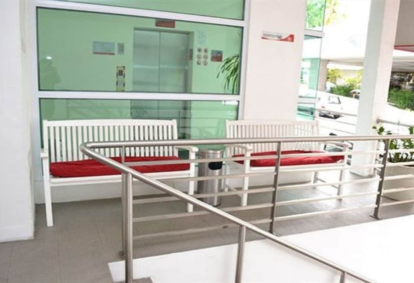 Tune Hotel Waterfront Kuching