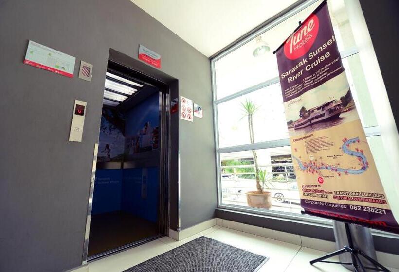 Tune Hotel Waterfront Kuching