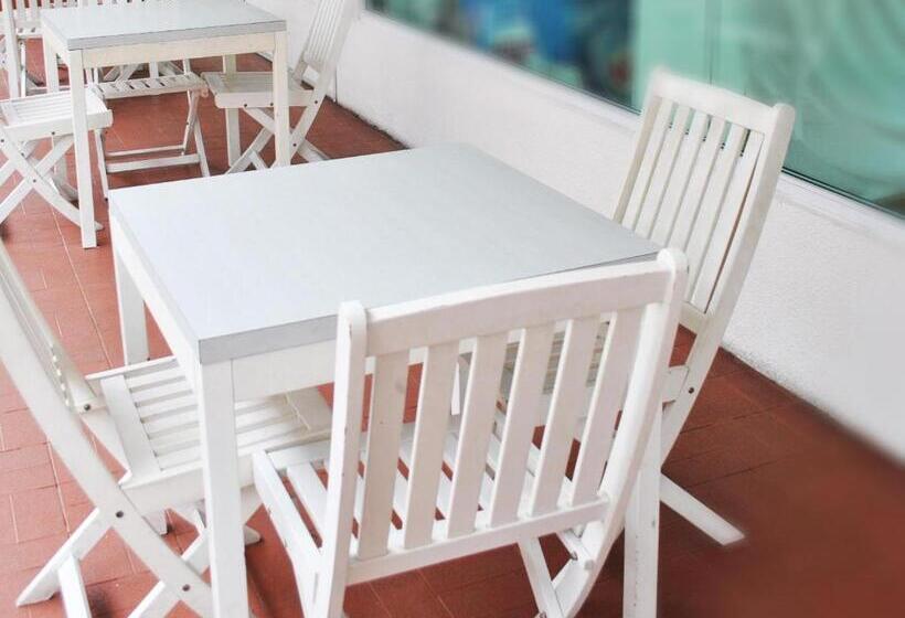 Tune Hotel Waterfront Kuching