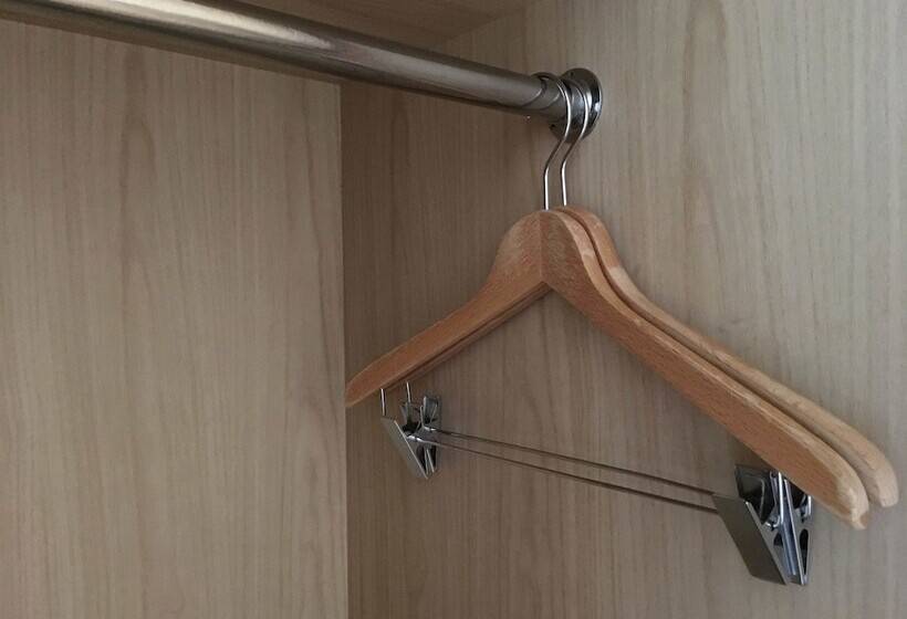 Отель Urayasu Beaufort