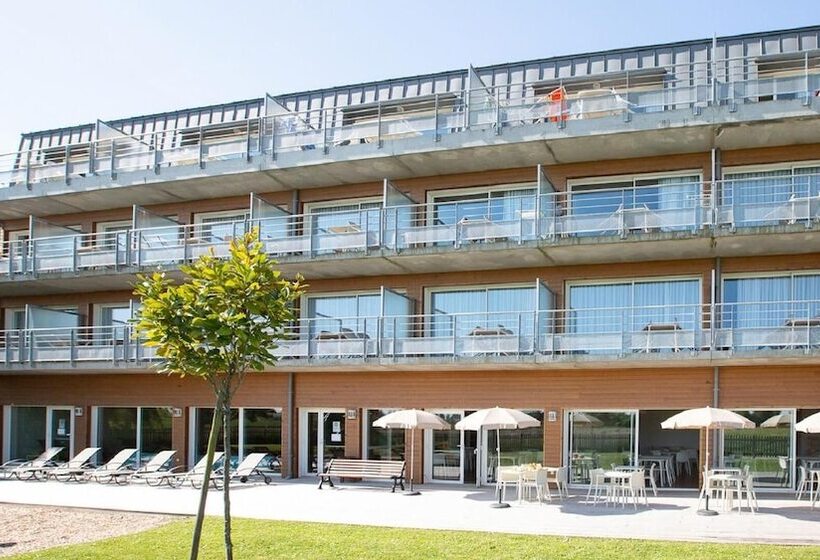 ホテル Vacanceole  Le Domaine Du Mont  Mont St Michel