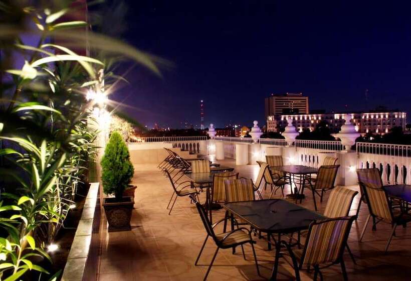 Отель Victoria Merida