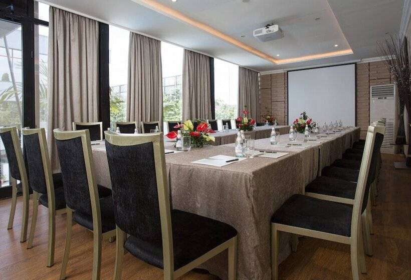 هتل Villa Monticello Boutique