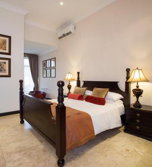 هتل Villa Monticello Boutique