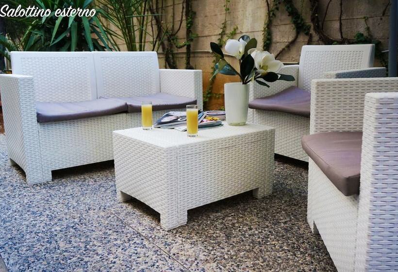 Marbela Apartments & Suites