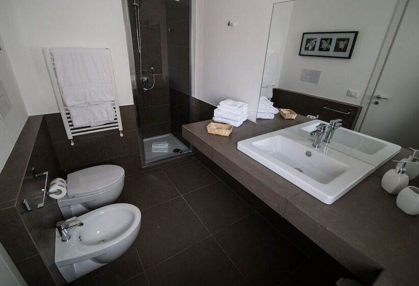 Marbela Apartments & Suites