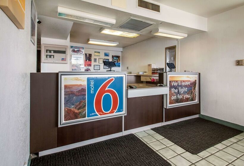 Motel 6 Wendover