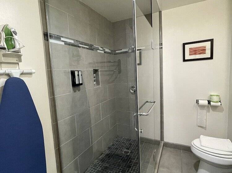 فندق على الطريق La Casa Inn