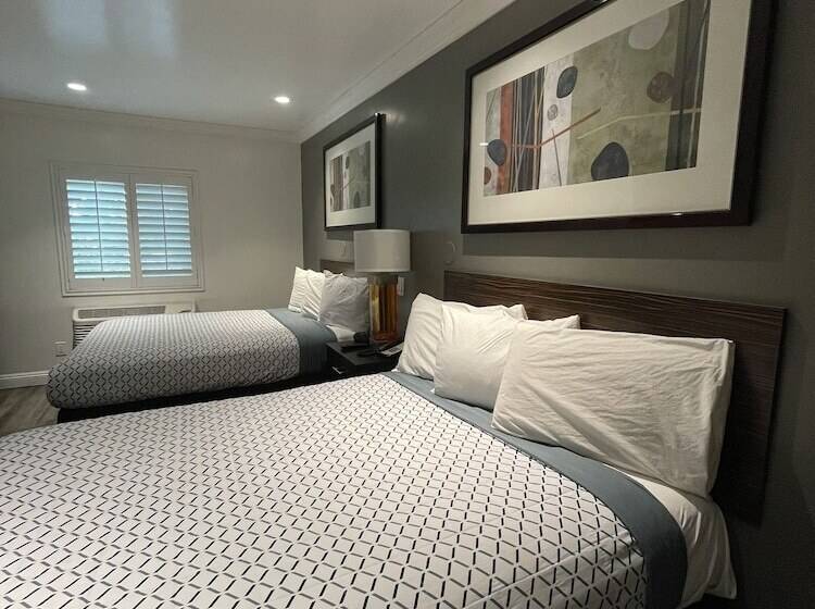 فندق على الطريق La Casa Inn