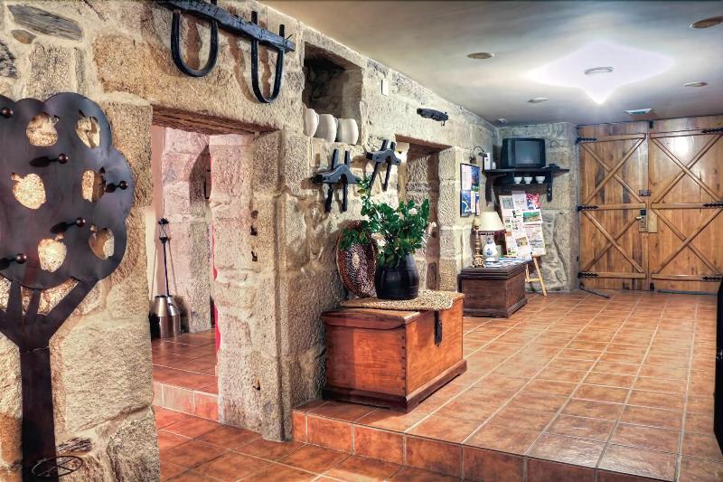 Os Areeiros Turismo Rural & Bodega